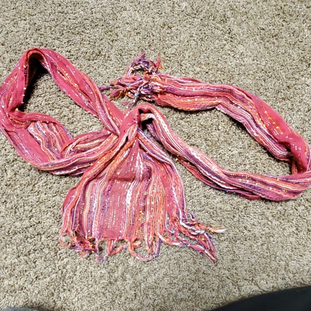 Pink thin scarf